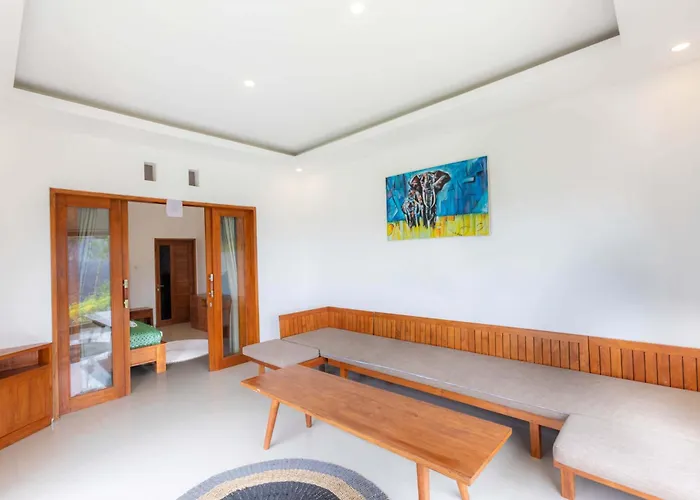 ホテル Sari Sky Bali