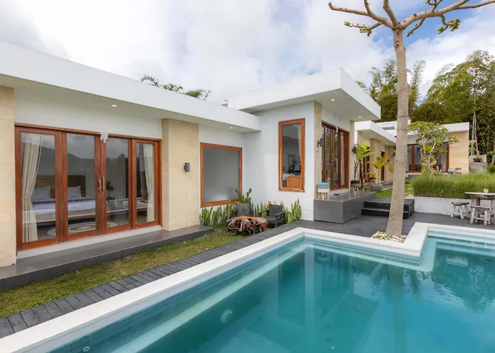 Sari Sky Bali ホテル クブペンロカン